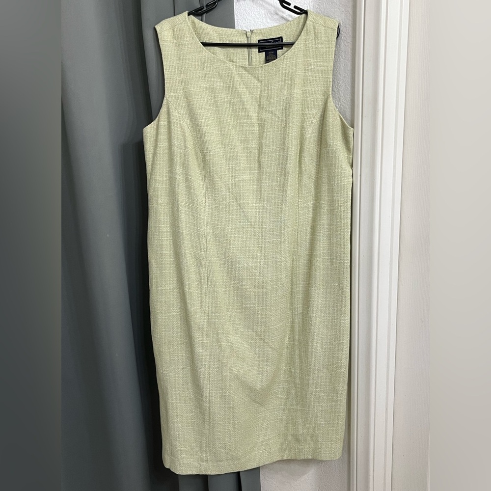 Laura Scott Light Green Sleeveless Midi Dress